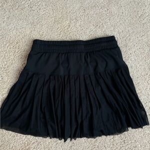Black skort